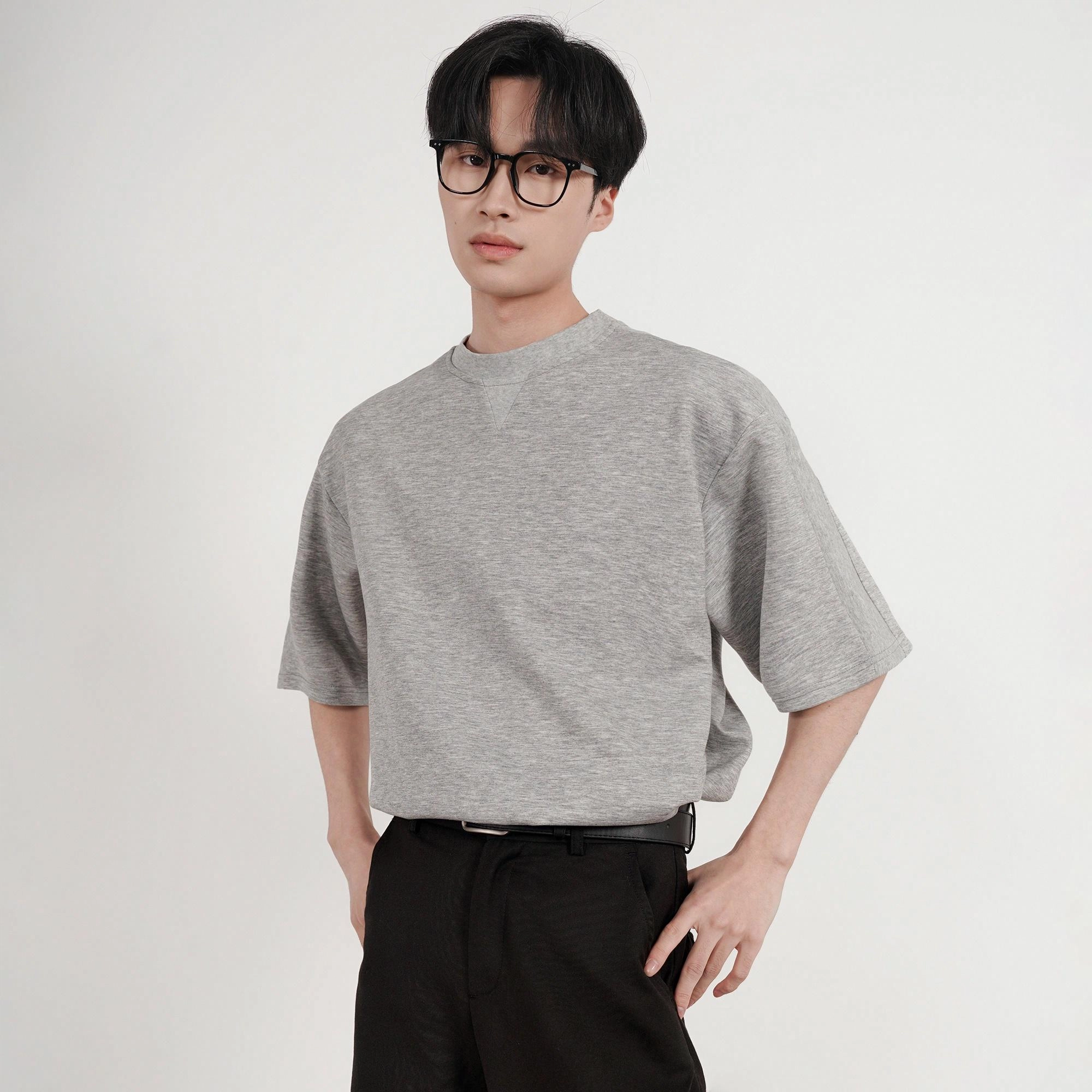 URBAN AUTHENTIC T