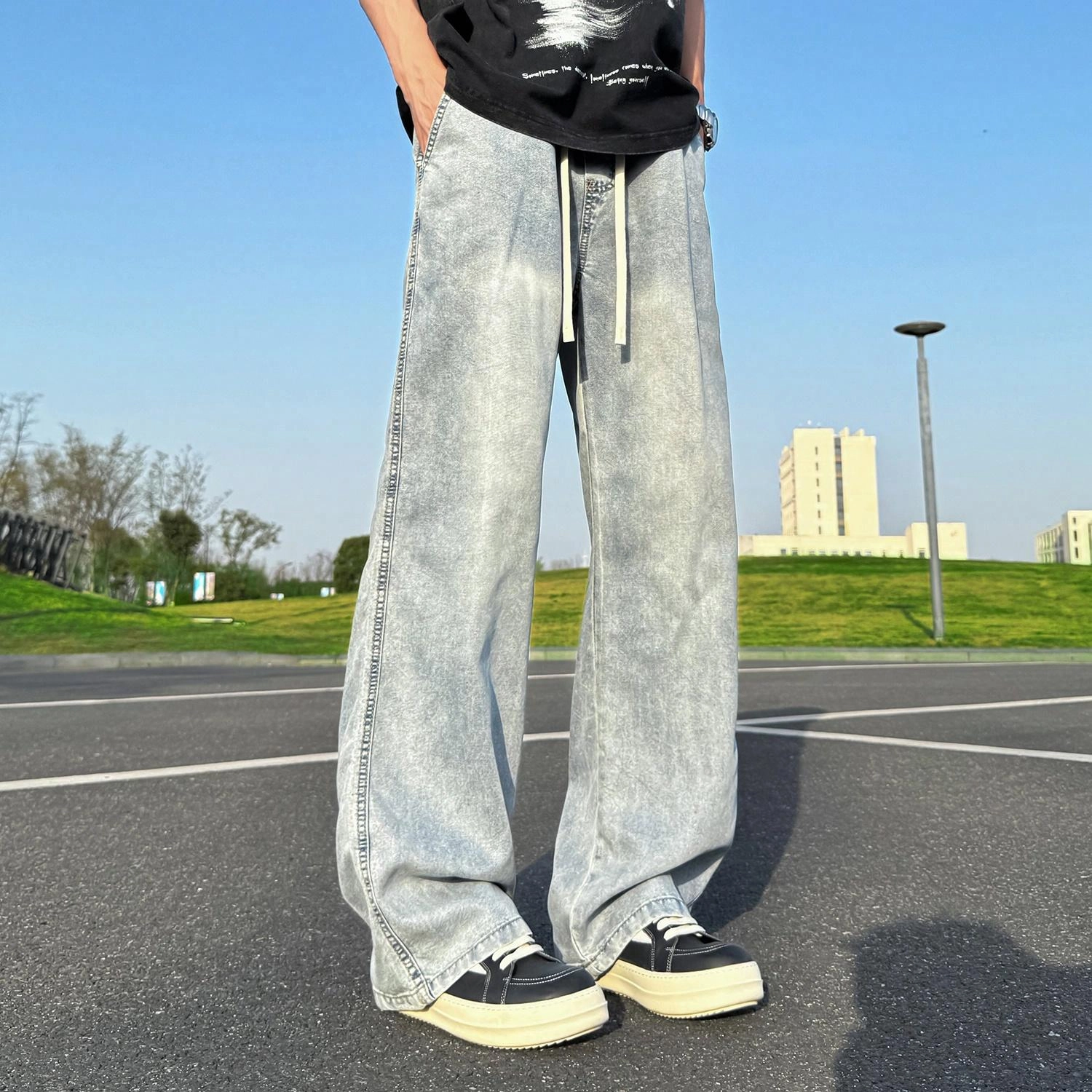 JEANSWEST