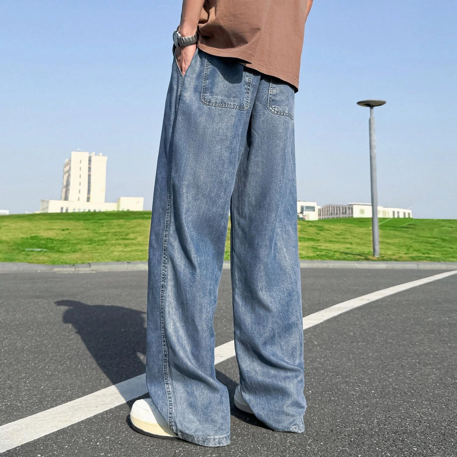 JEANSWEST