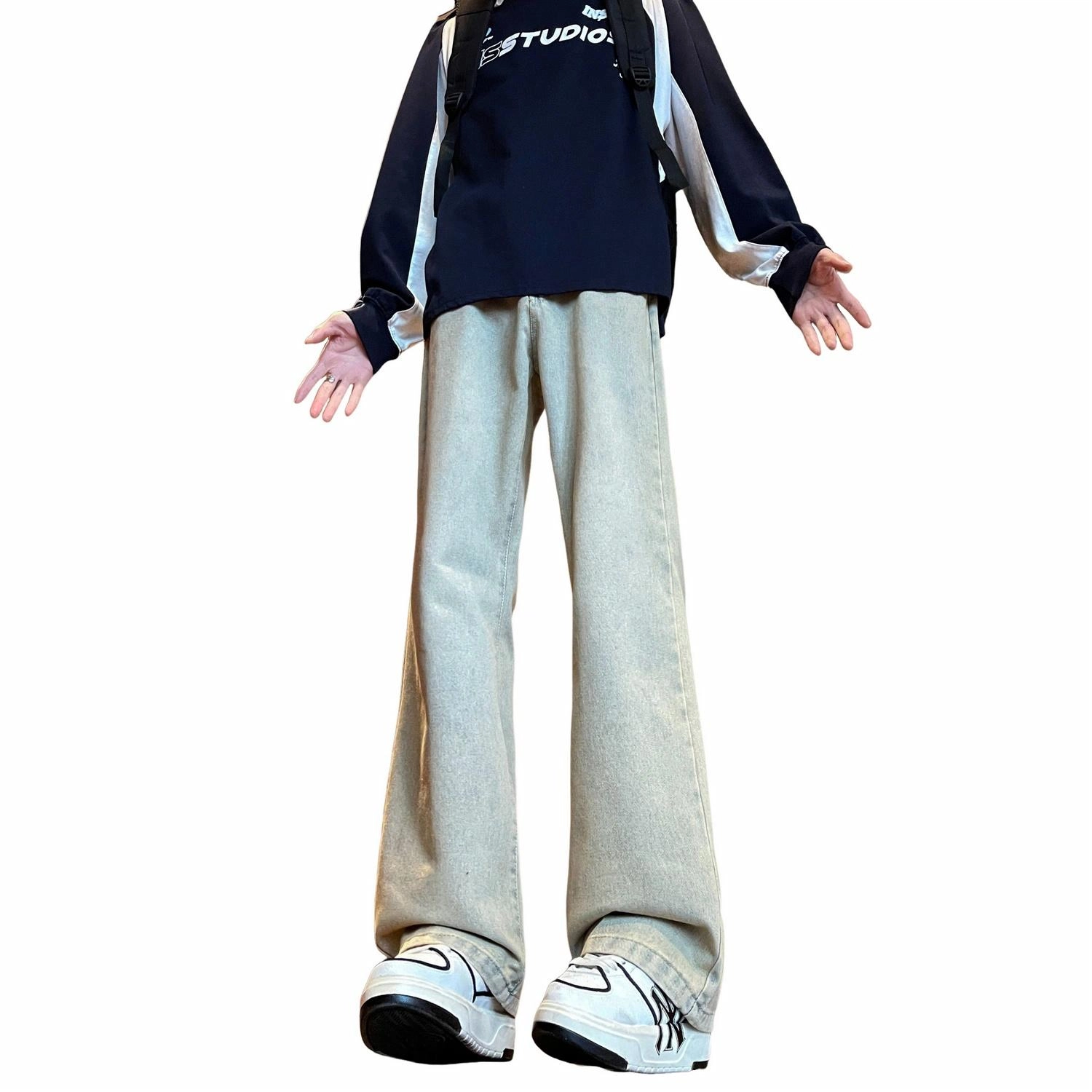 JEANSWEST