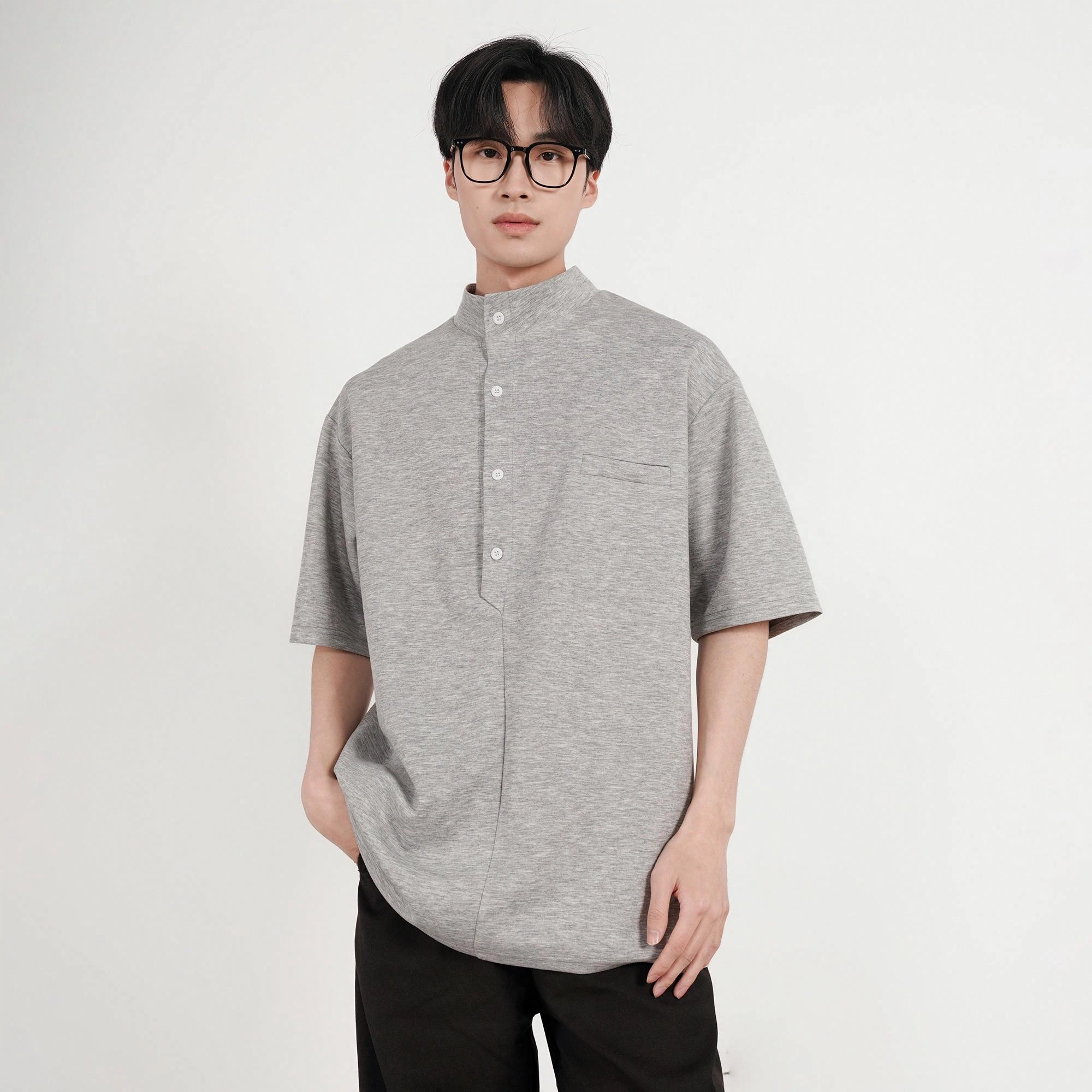 URBAN AUTHENTIC T