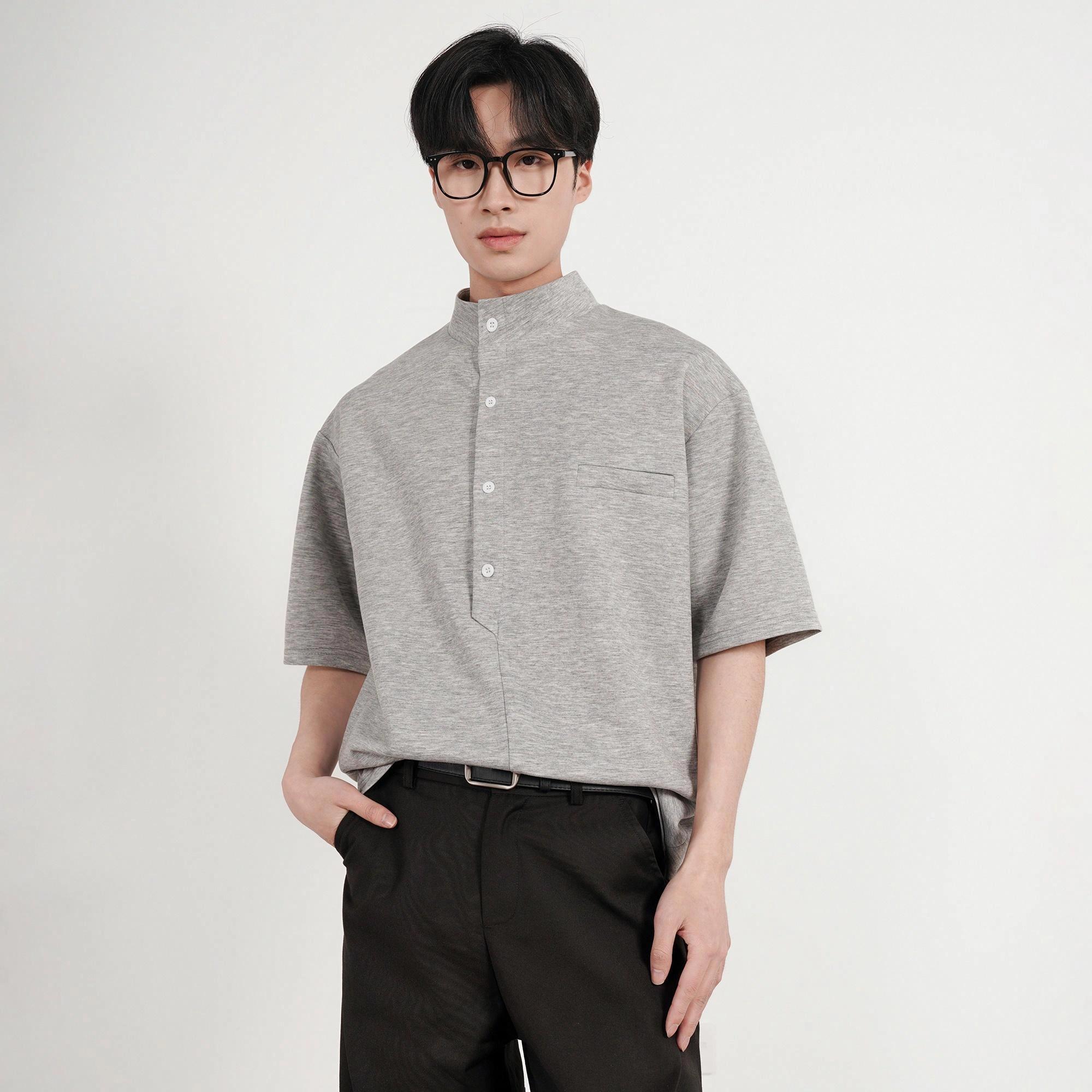 URBAN AUTHENTIC T