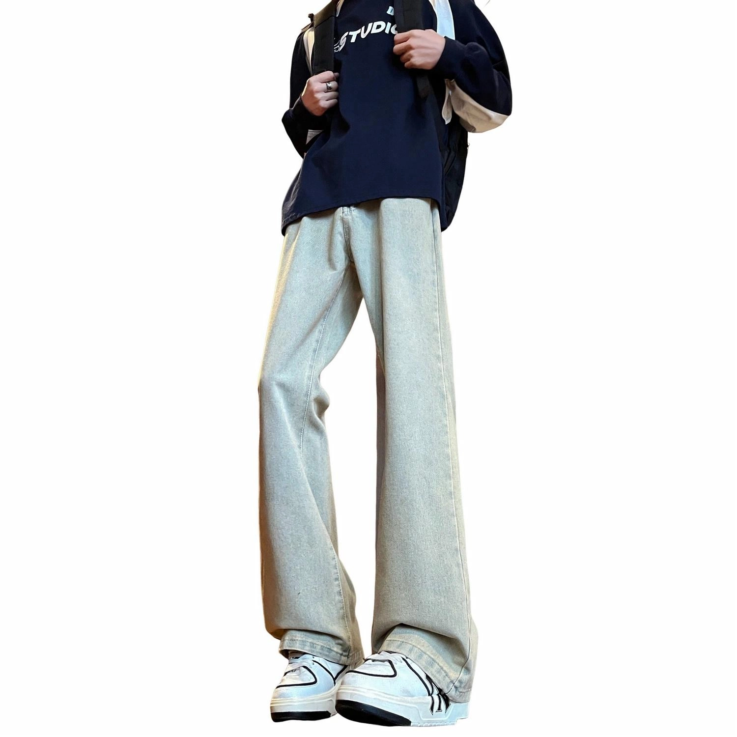 JEANSWEST