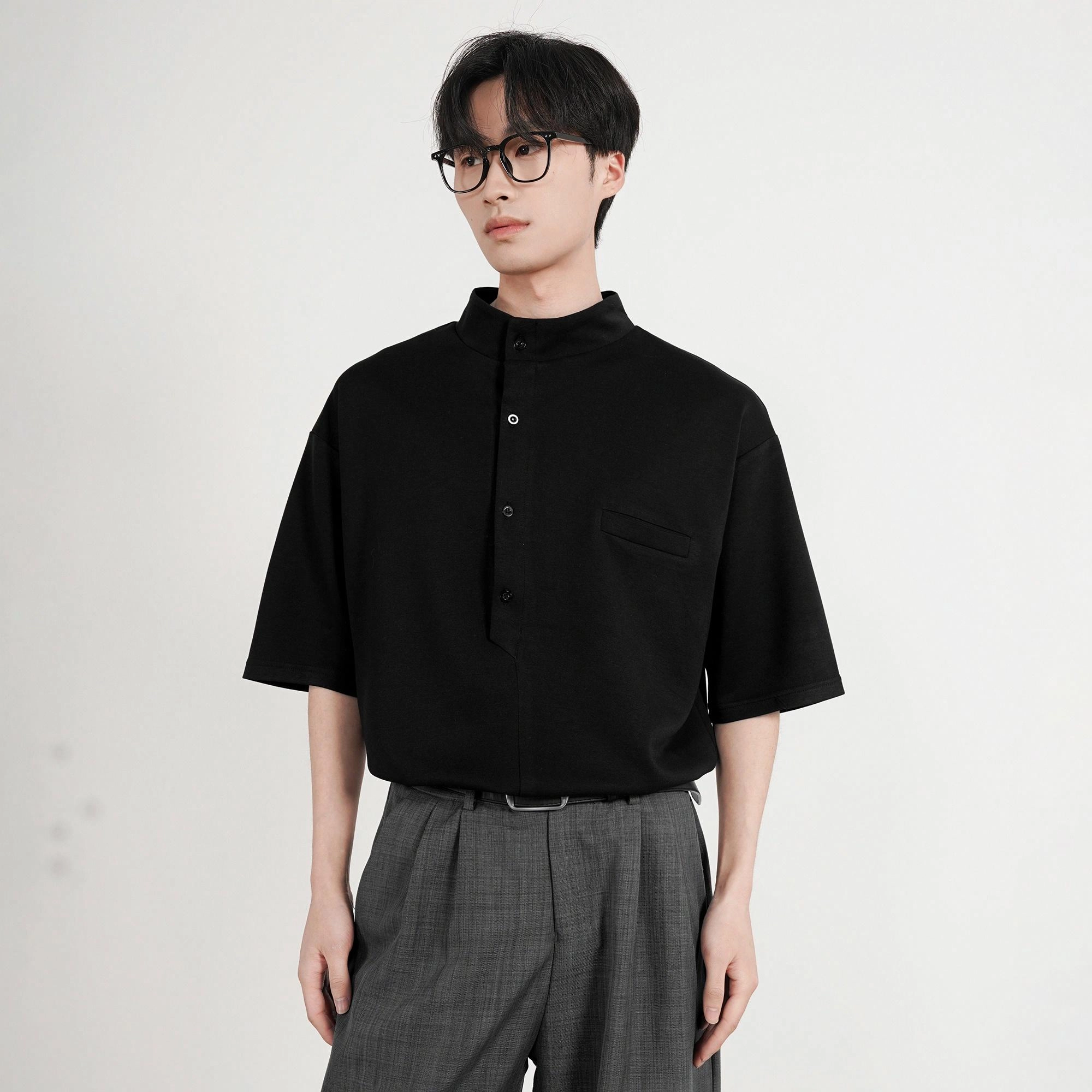 URBAN AUTHENTIC T