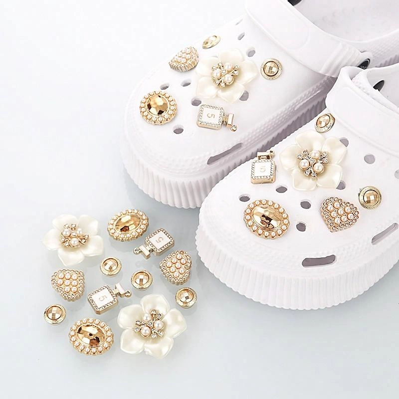 crocs DIY