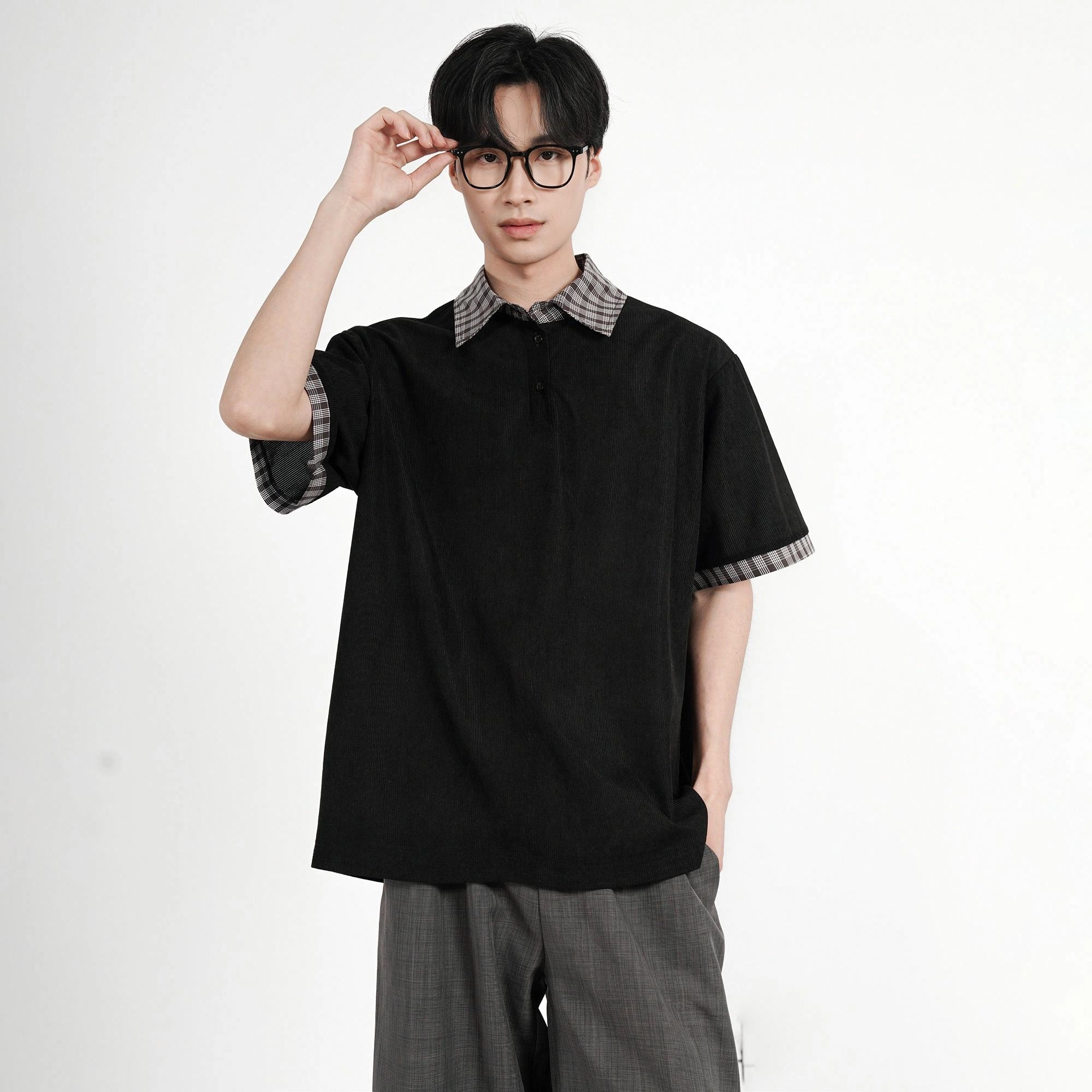 URBAN AUTHENTIC T