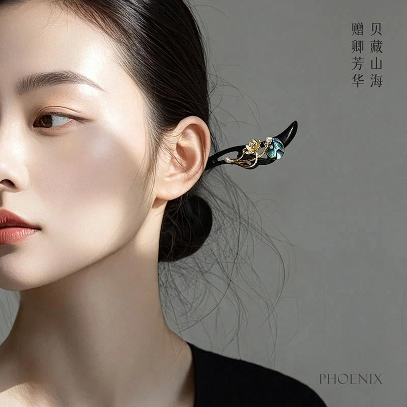 【以东方木韵礼献臻情】 凤凰涅磐 新中式檀木簪子 古典雅致汉服旗袍复古风发饰 小众高级感手工雕刻原创设计#好运 黑檀 发簪 女款