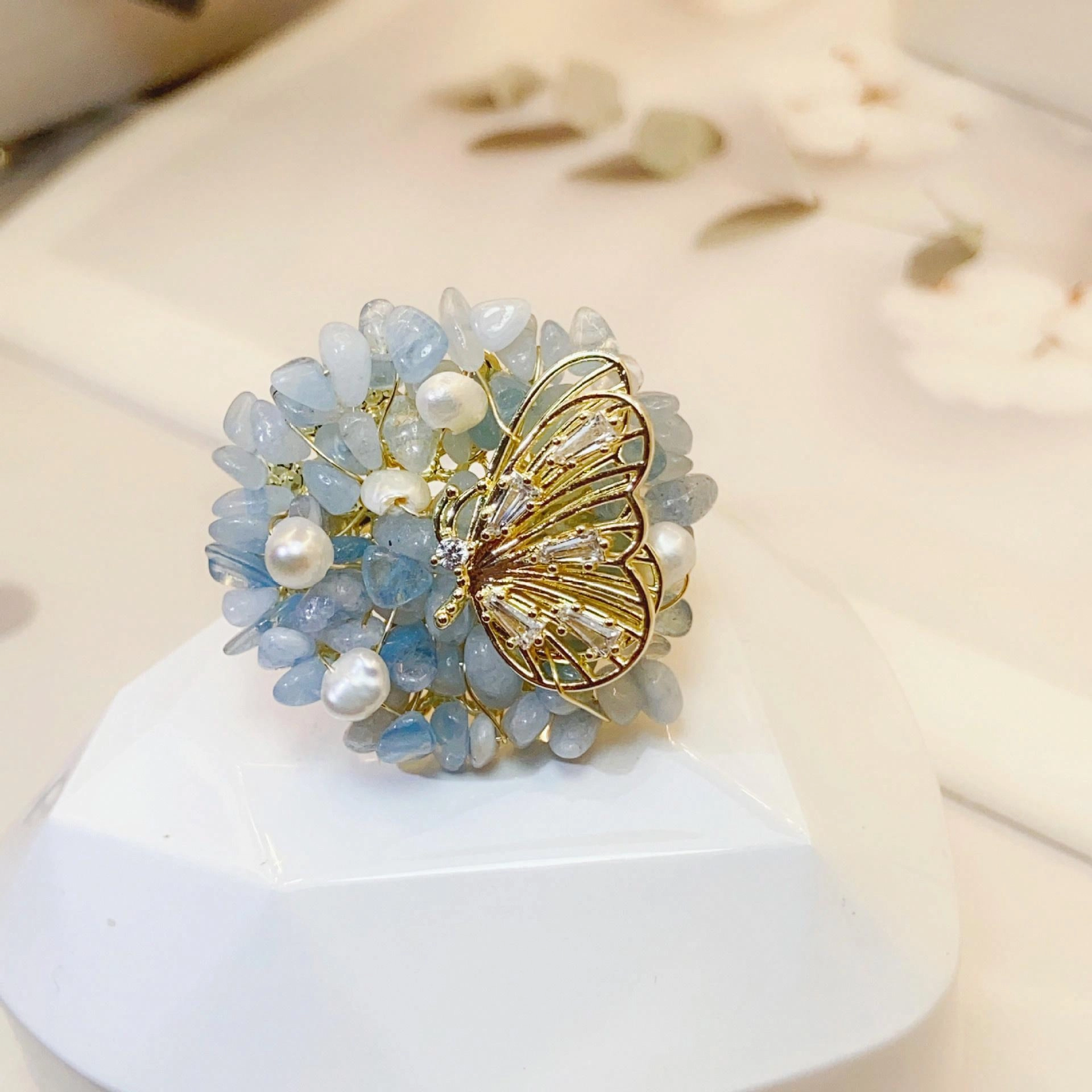 NGNATURAL GEMS