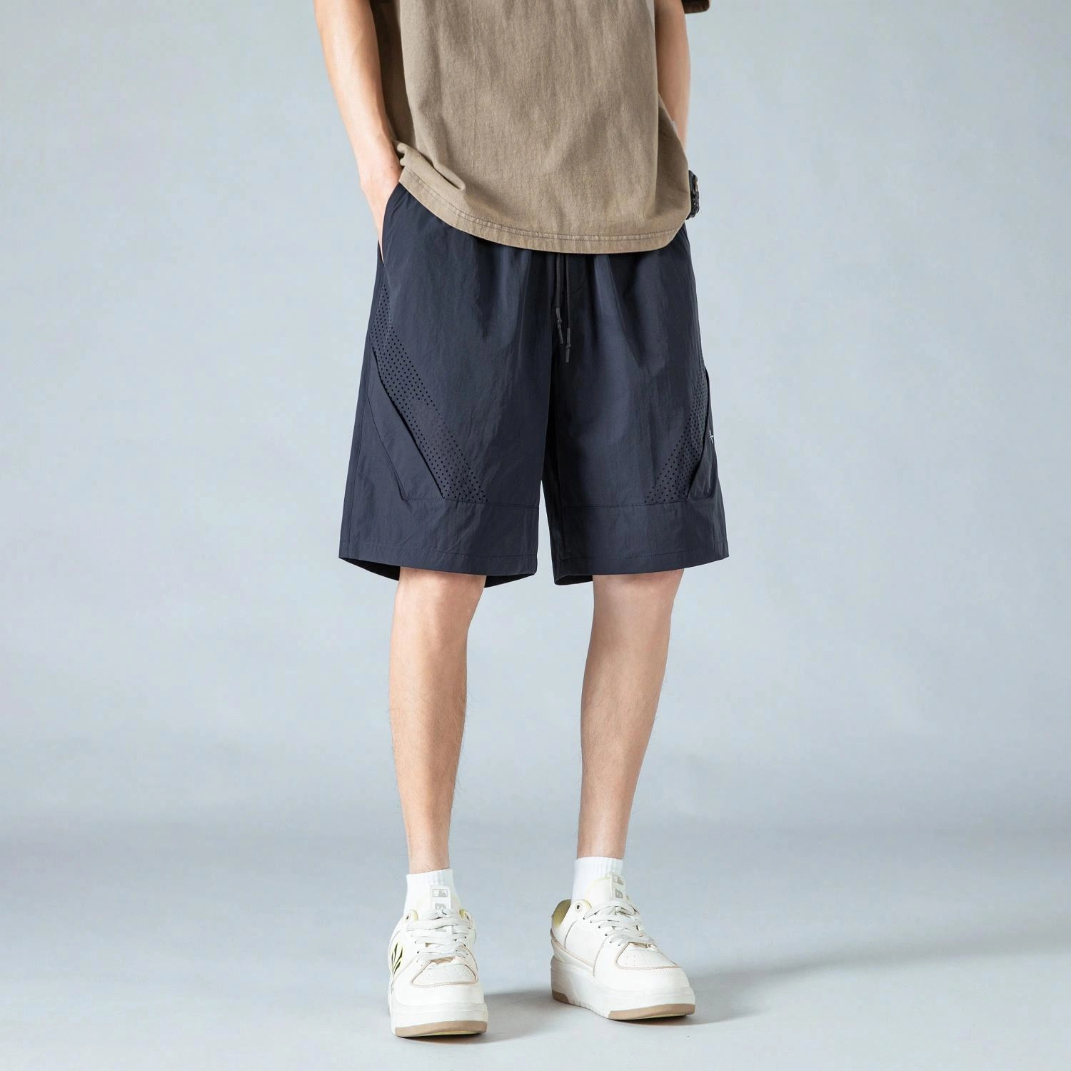 AWAO