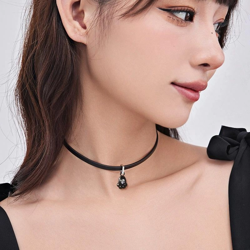 PEACE CAT choker