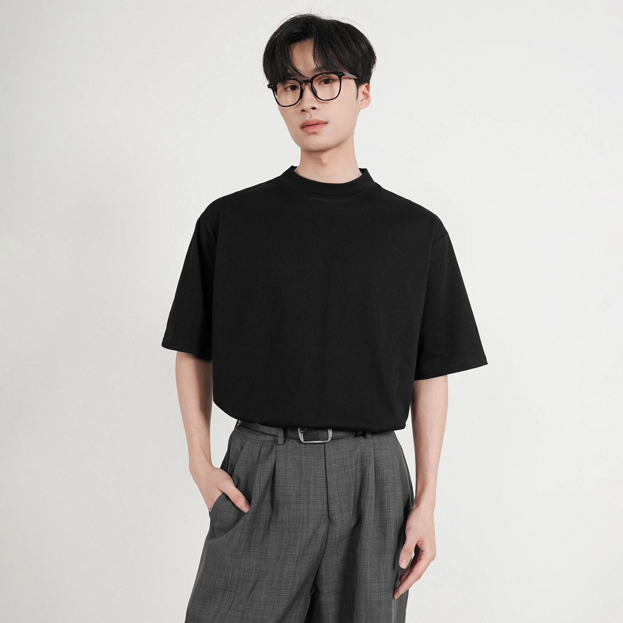 URBAN AUTHENTIC T