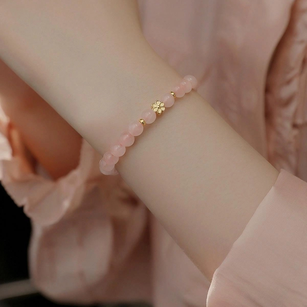 品彩 花朵 正缘桃花 平安喜乐 轻奢高级感 高档大气 精致时尚#好运 粉水晶 手串 女款