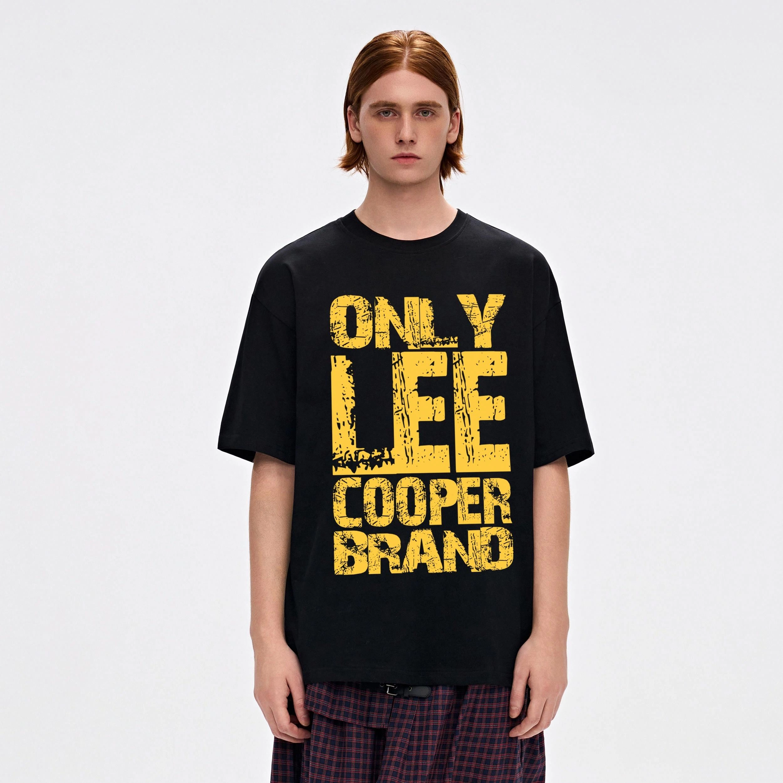 Lee Cooper T