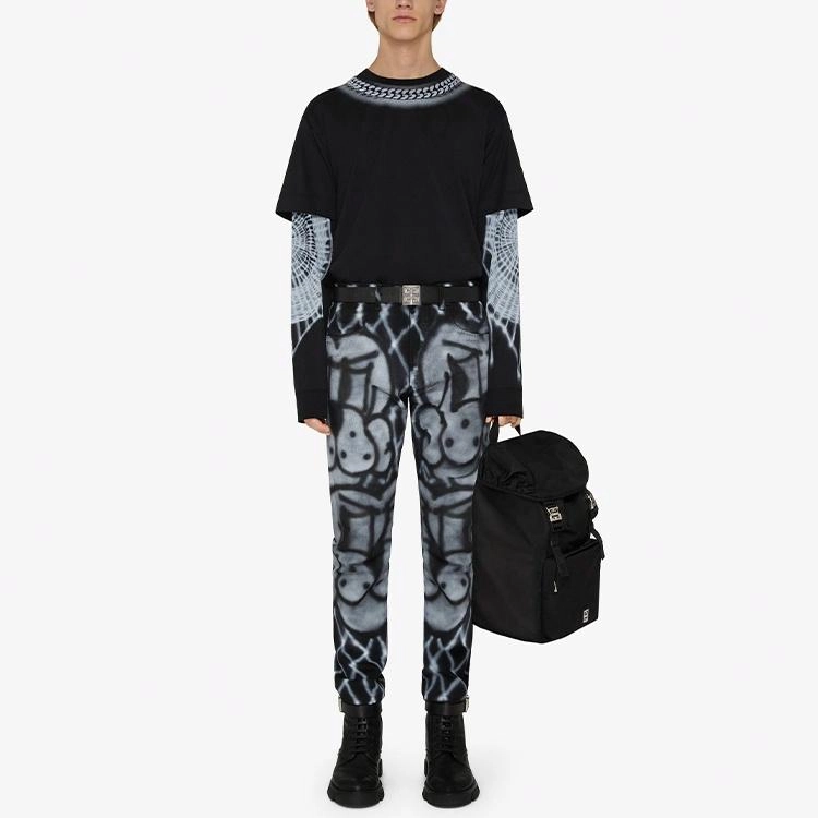 GIVENCHY T