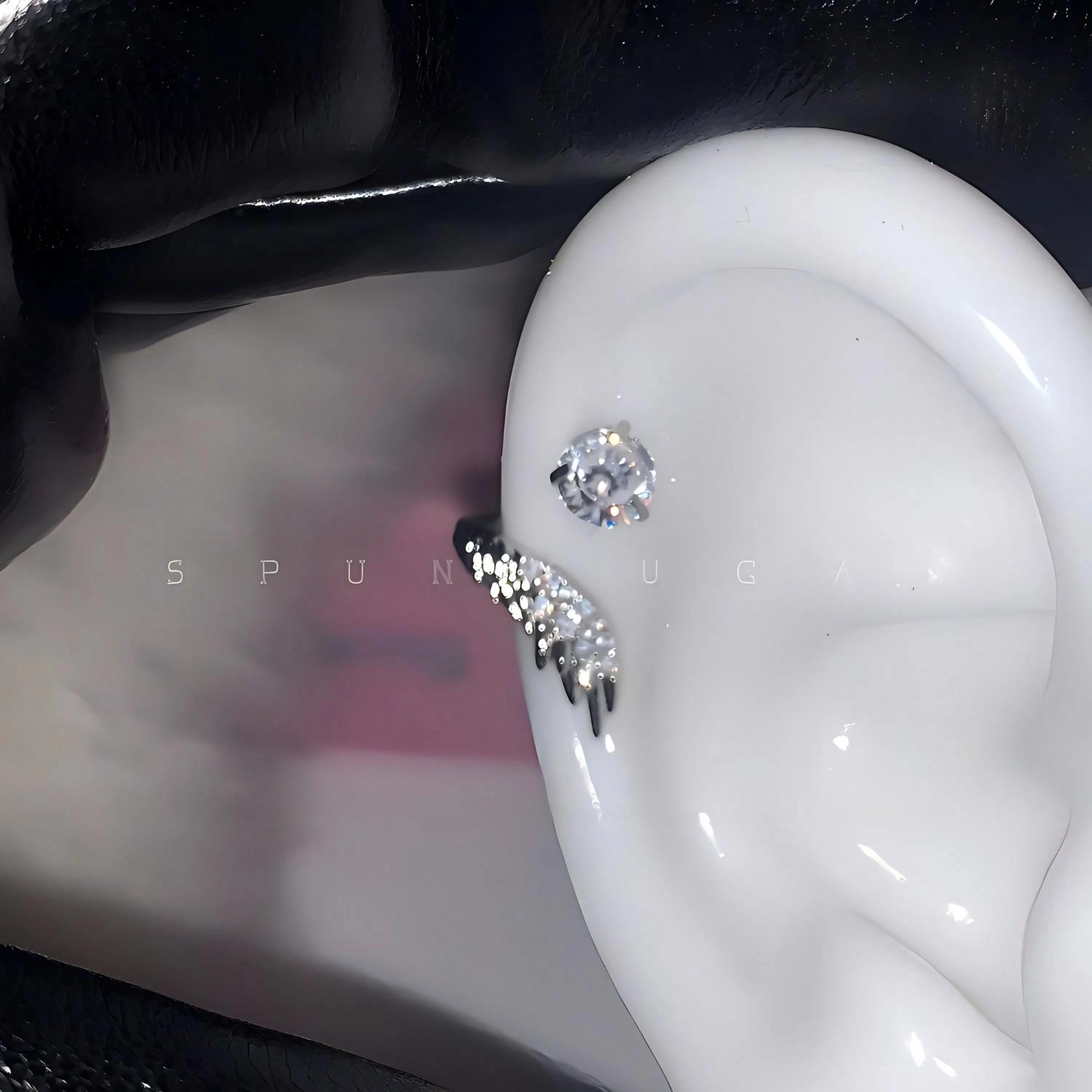素 绝美天使羽翼耳骨钉百搭小众独特翅膀缠绕闪钻耳饰 锆石合金 耳钉 女款