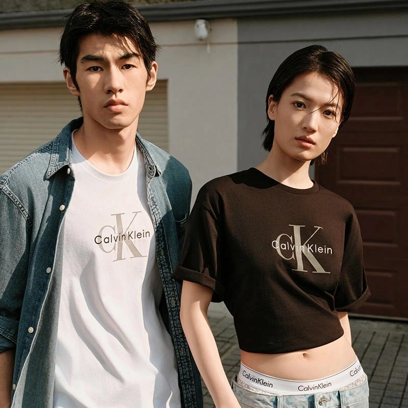 CALVIN KLEIN T