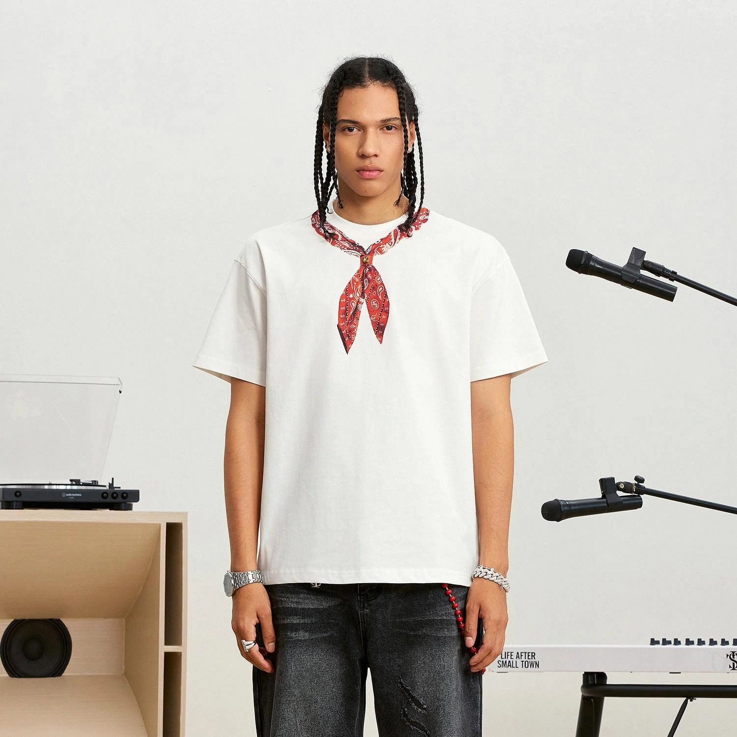STK SMALL TOWN KID T