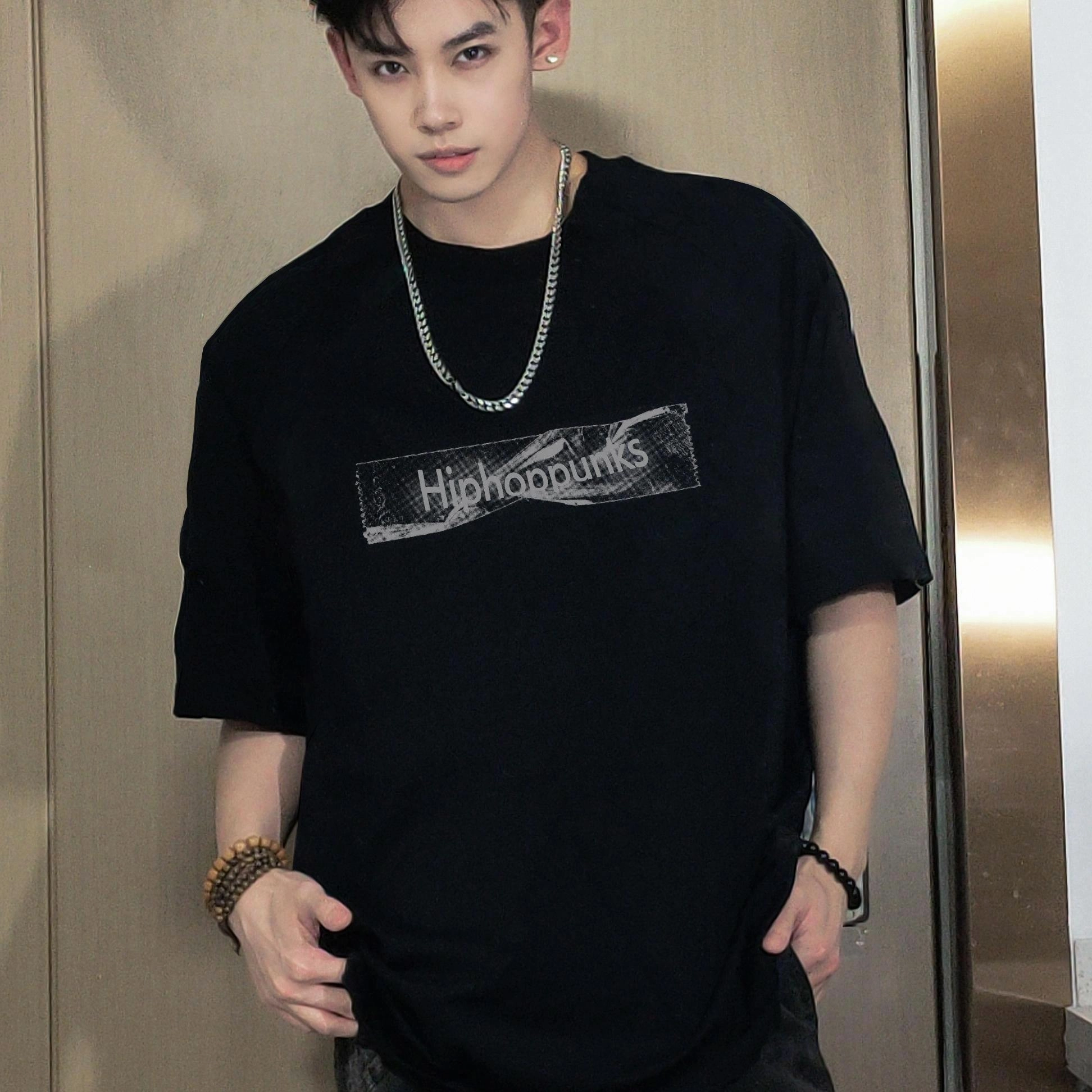 HIPHOPPUNKS T