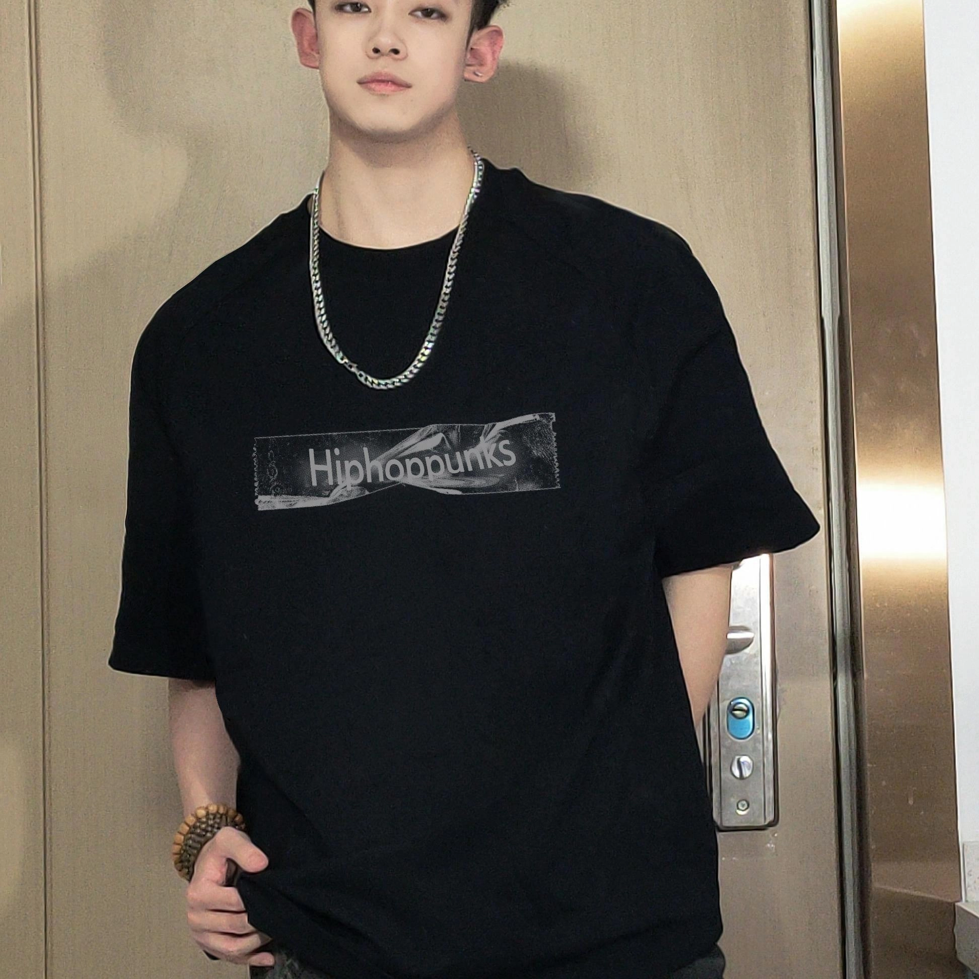 HIPHOPPUNKS T