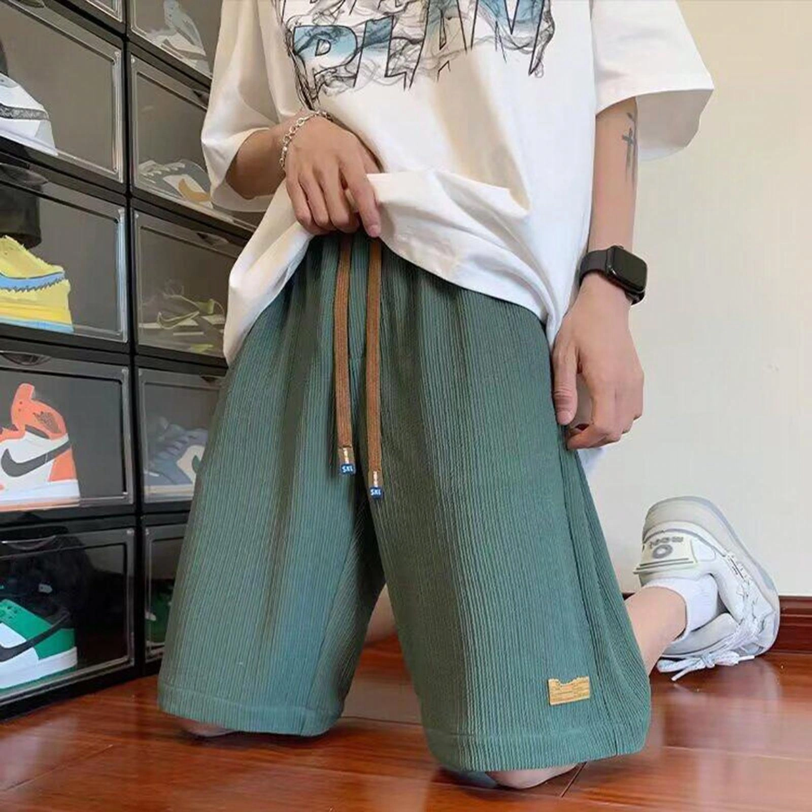 哲源 美式舒适高街设计简约基础款百搭透气亲肤褶皱柔软舒适宽松休闲短裤 男女同款