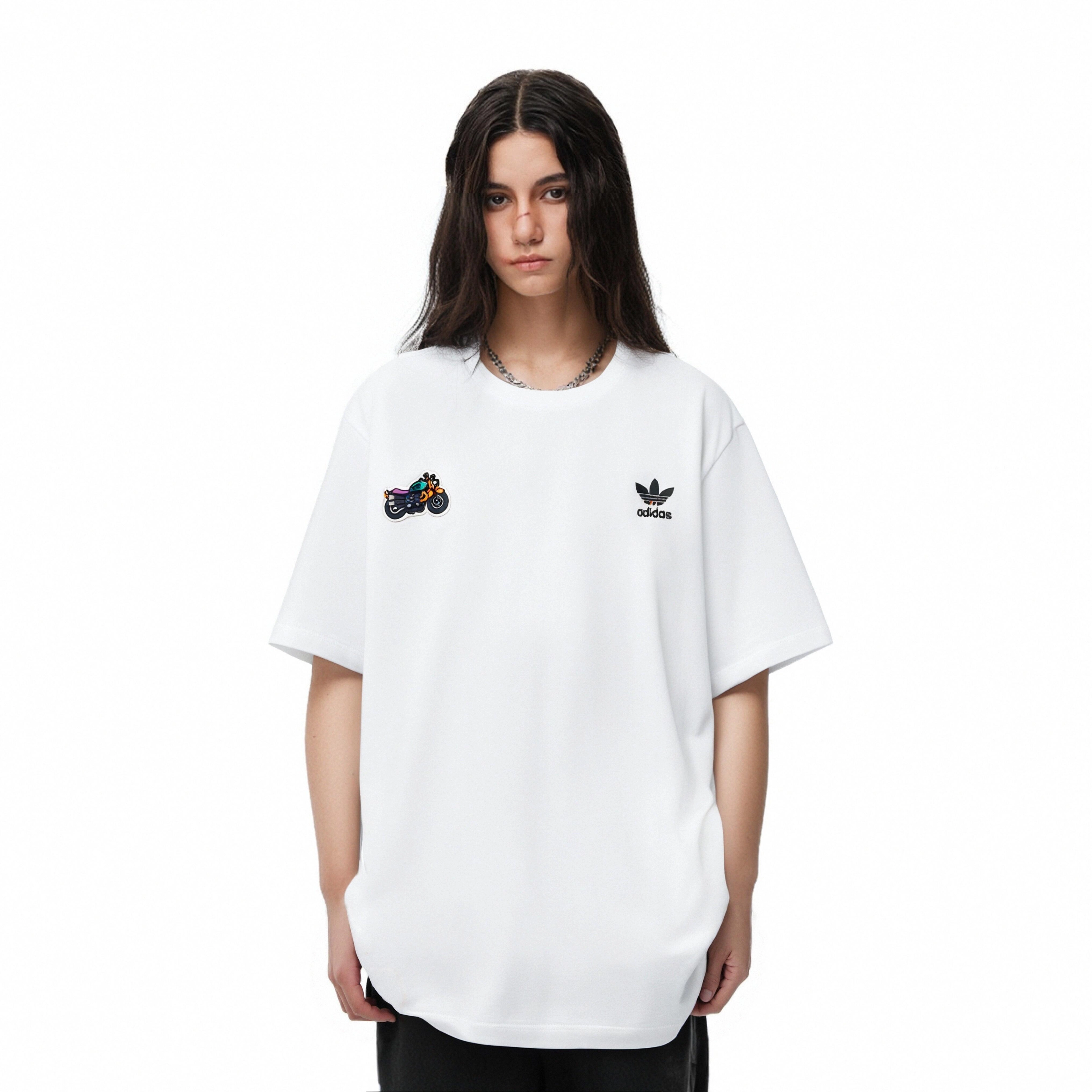 adidas originals Fantasy logoT