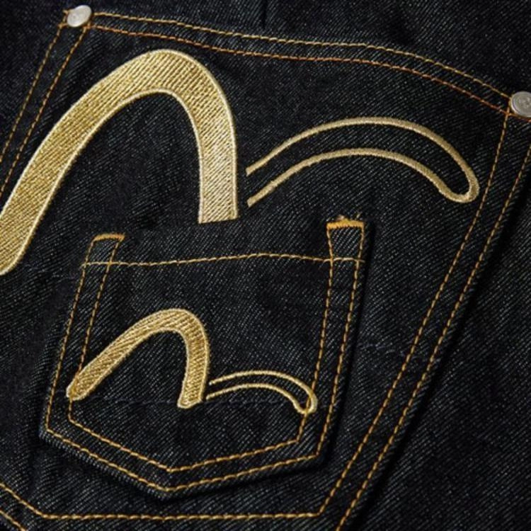 EVISU logo