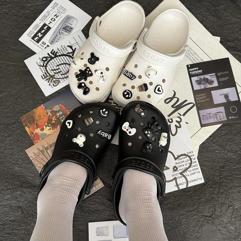 crocs