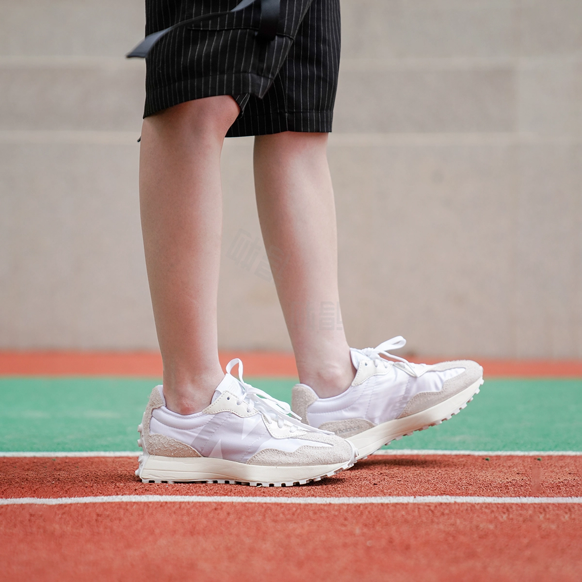 New Balance NB 327