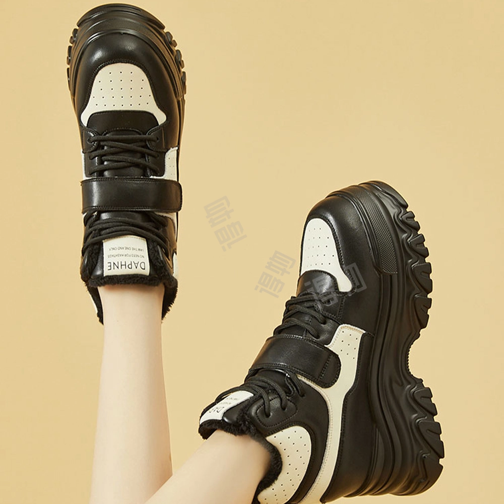 DAPHNE PU 4cm