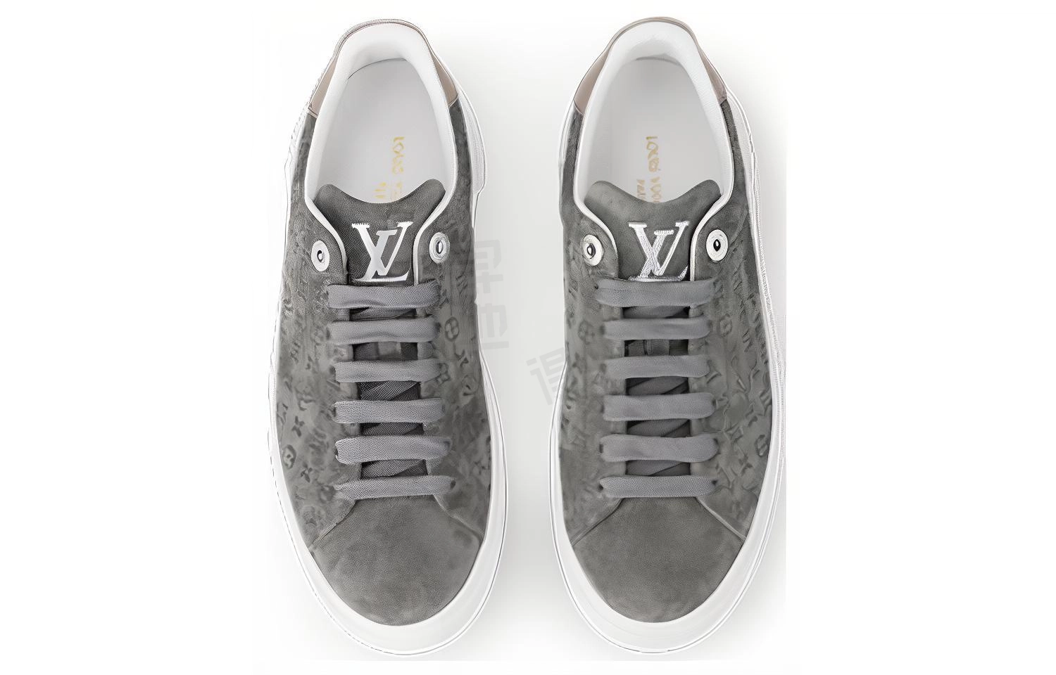 LOUIS VUITTON Time Out