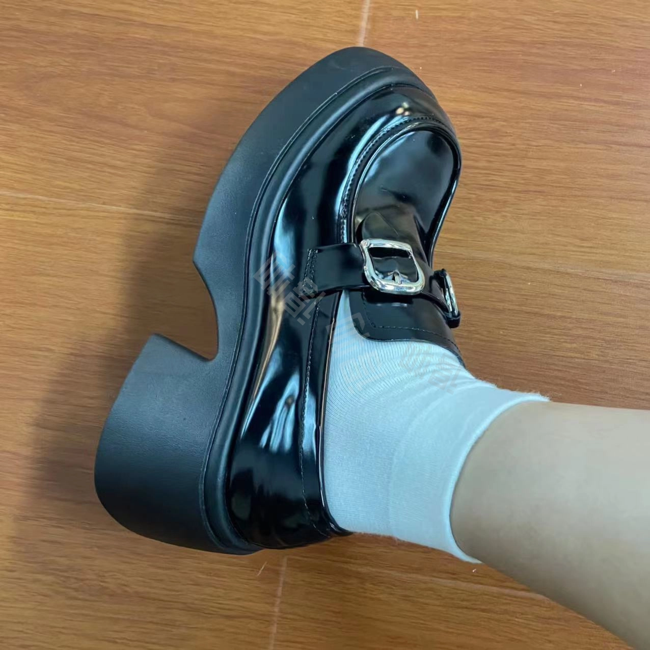 DOLIN COLLECTION PU