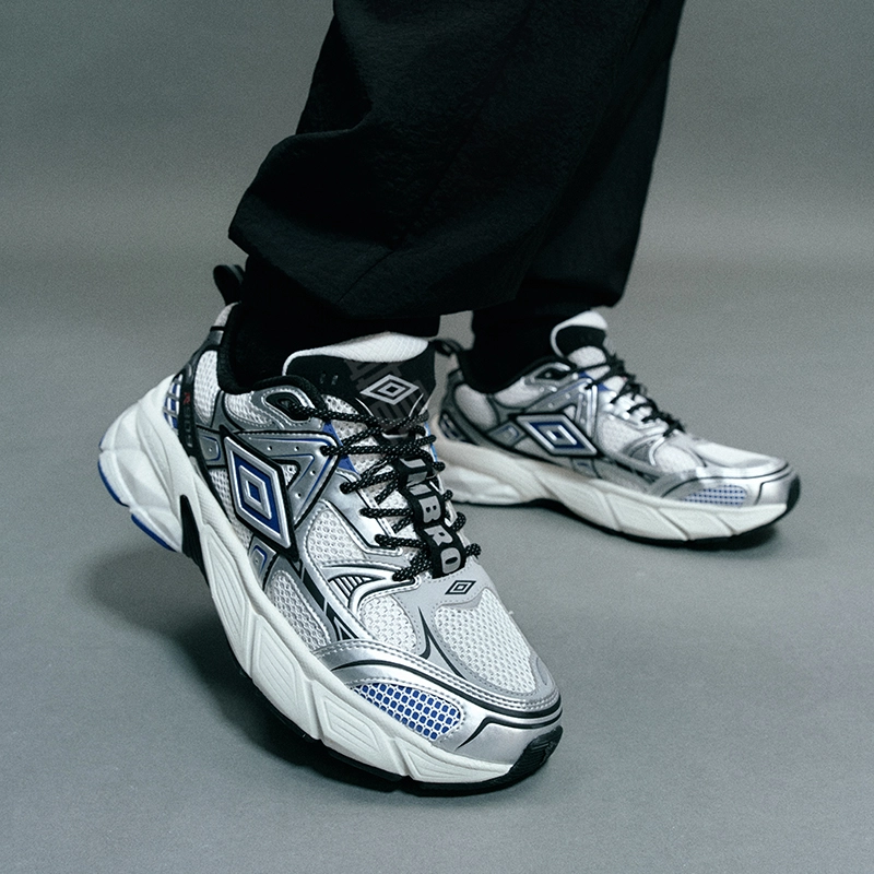 umbro R909