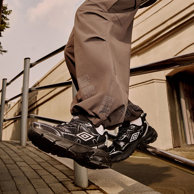 umbro R909