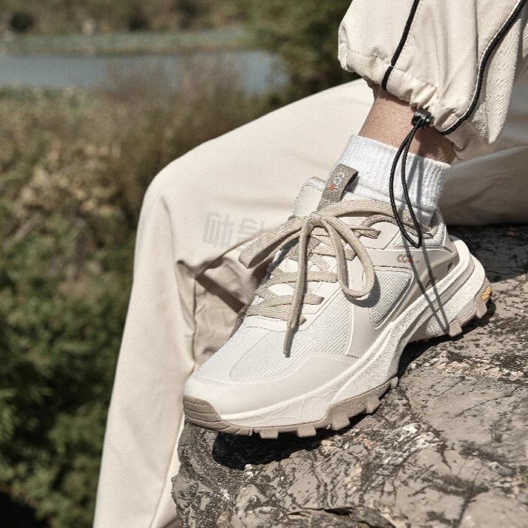 CGX G803 Hiking