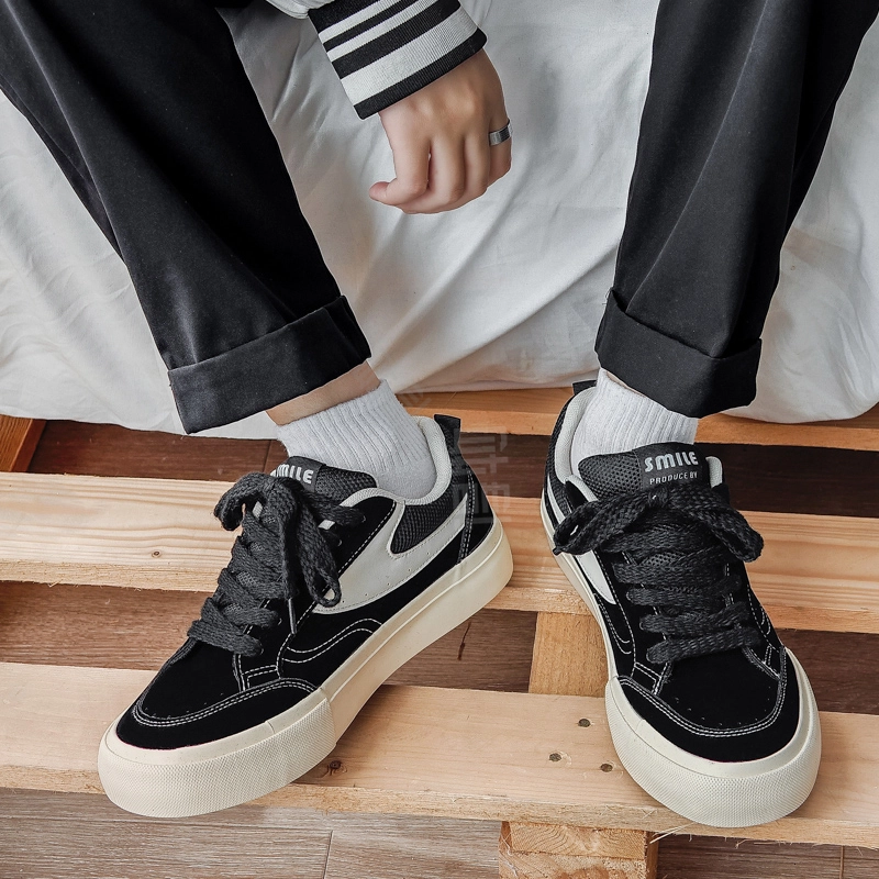 URBAN AUTHENTIC