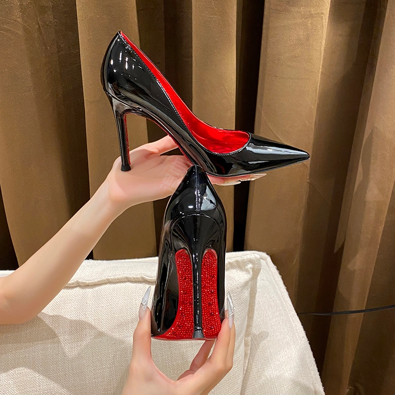 KATHRYN WILSON 10cm