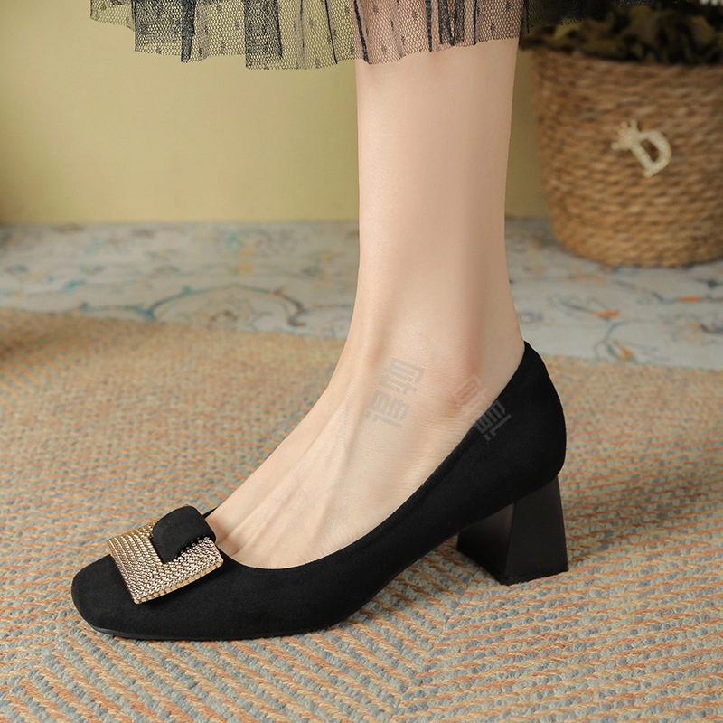 KATHRYN WILSON 5cm