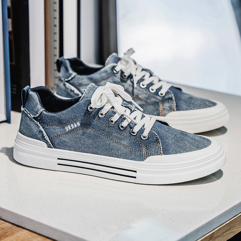 URBAN AUTHENTIC