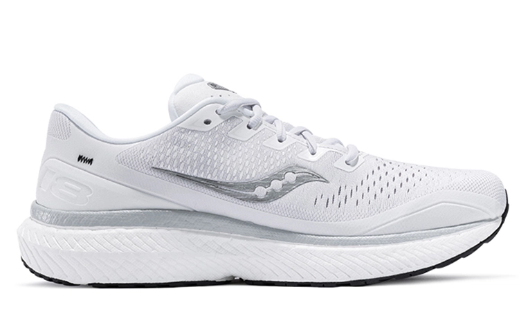 Saucony Triumph 18