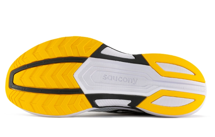 Saucony AXON