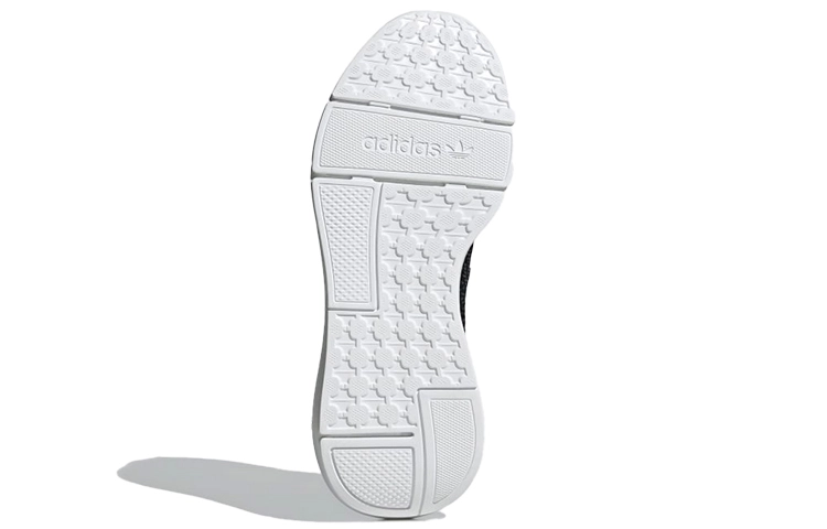 adidas originals Swift Run 22