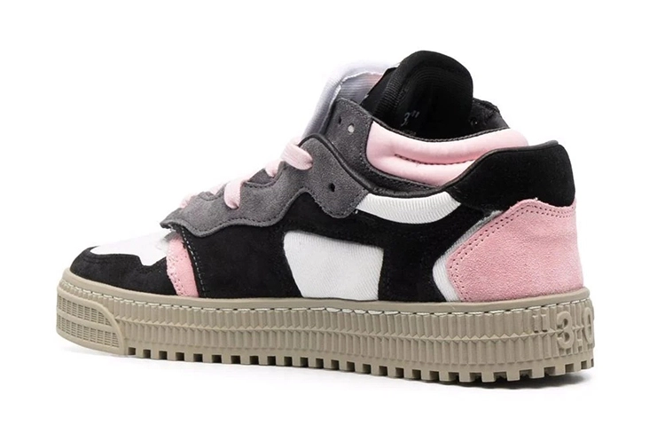OFF-WHITE
