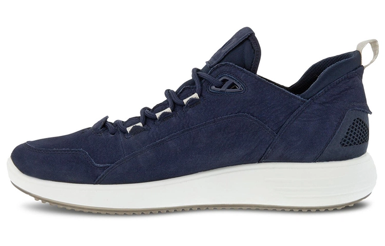 ecco Soft 7 Runner