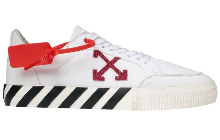 OFF-WHITE