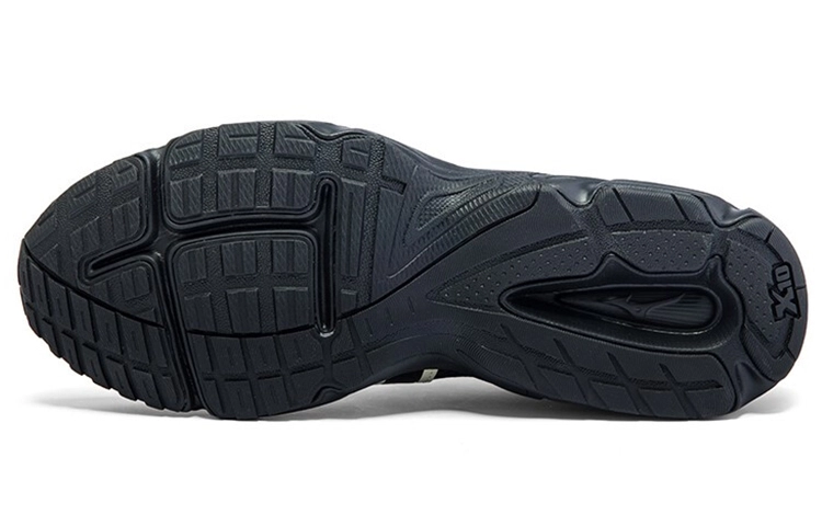 Mizuno Spark cn