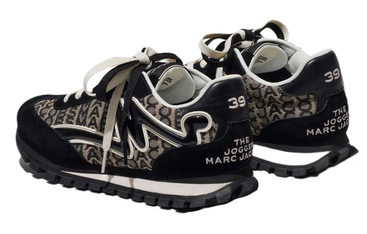 MARC JACOBS