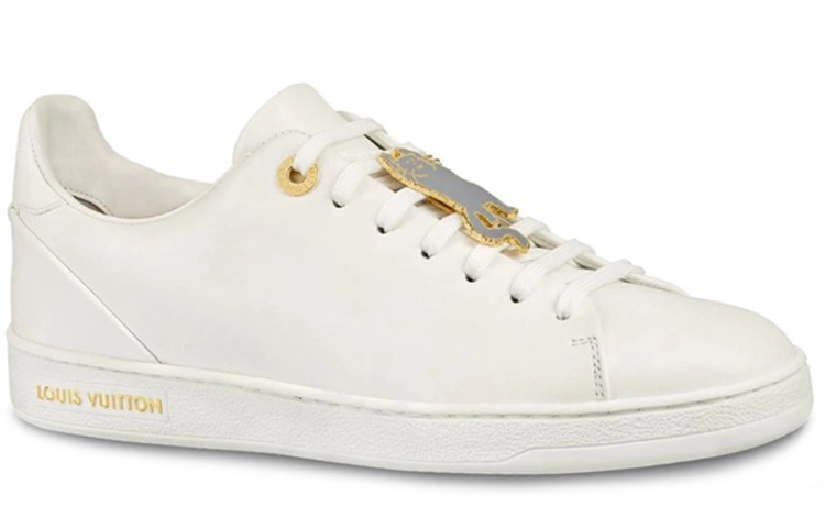 LOUIS VUITTON Frontrow