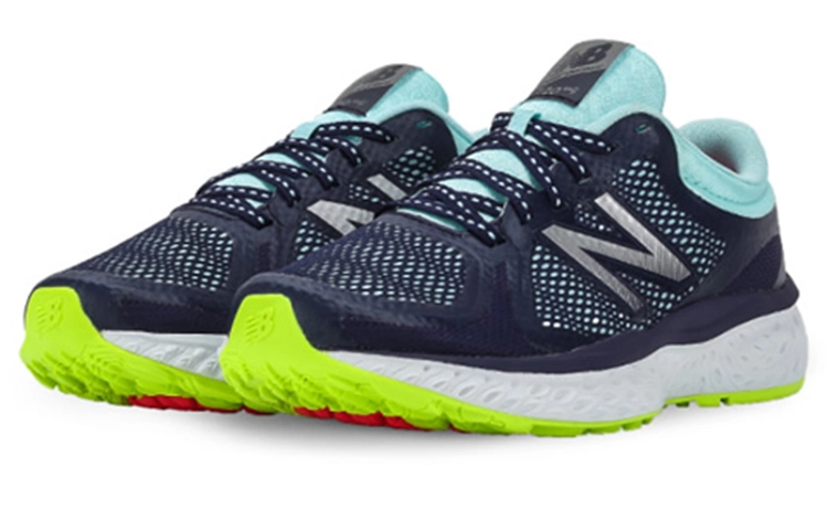 New Balance NB 720 v4