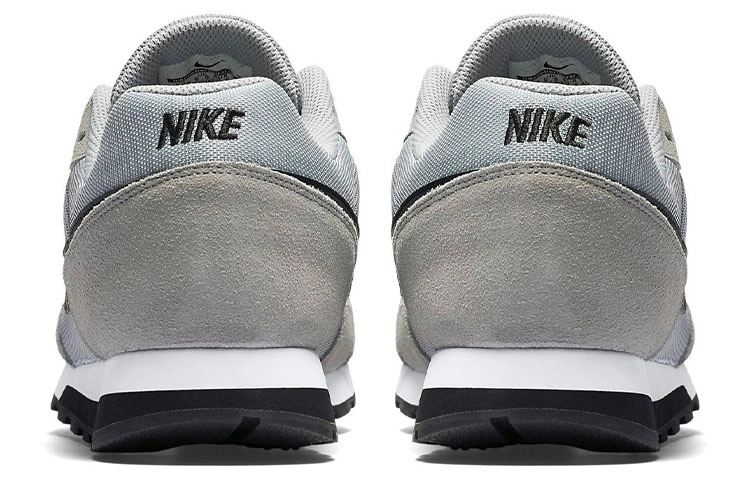 Nike MD Runner 2