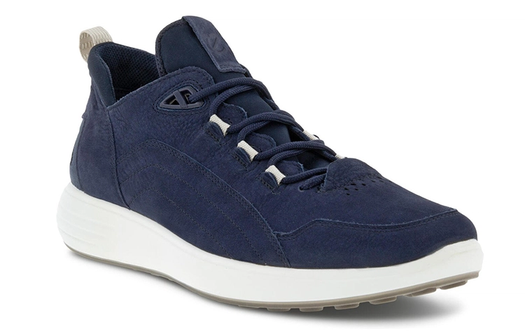 ecco Soft 7 Runner